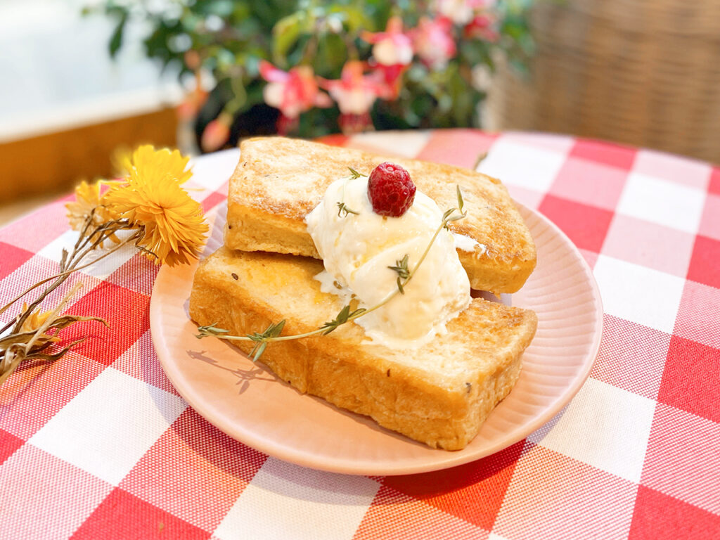 京都東山でサンドイッチランチをするならぱんなり！健幸食パンをつかったフレンチトースト